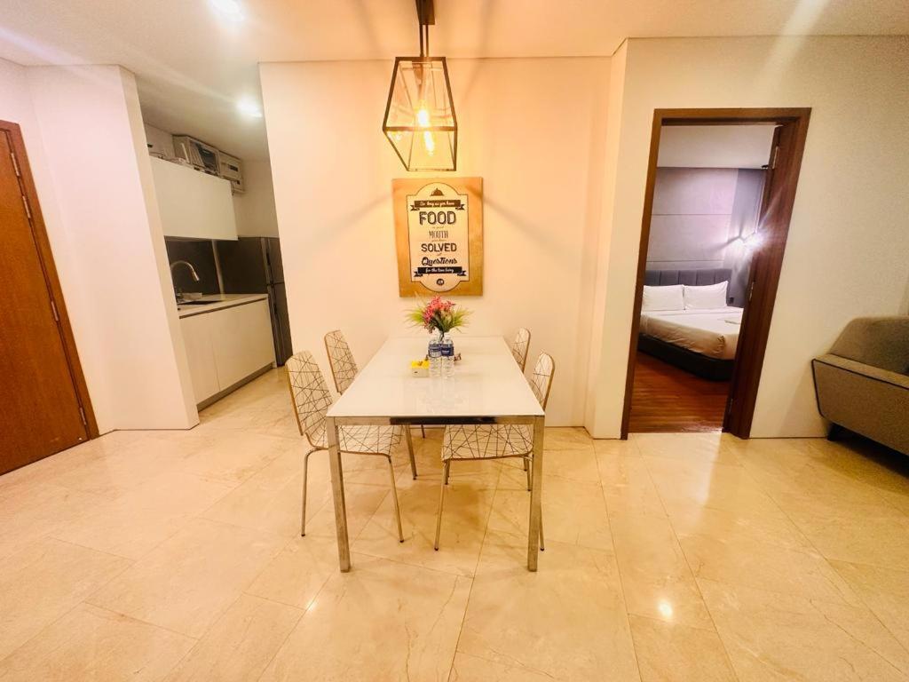 Vortex Suites Klcc By Nadia Guesthouse 쿠알라룸푸르 객실 사진