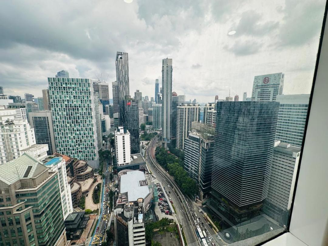 Vortex Suites Klcc By Nadia Guesthouse 쿠알라룸푸르 외부 사진