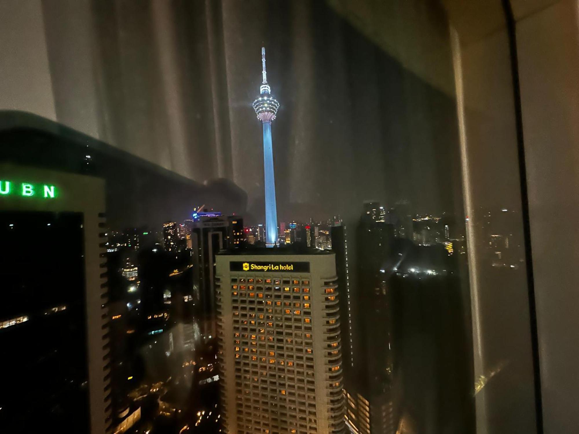 Vortex Suites Klcc By Nadia Guesthouse 쿠알라룸푸르 외부 사진
